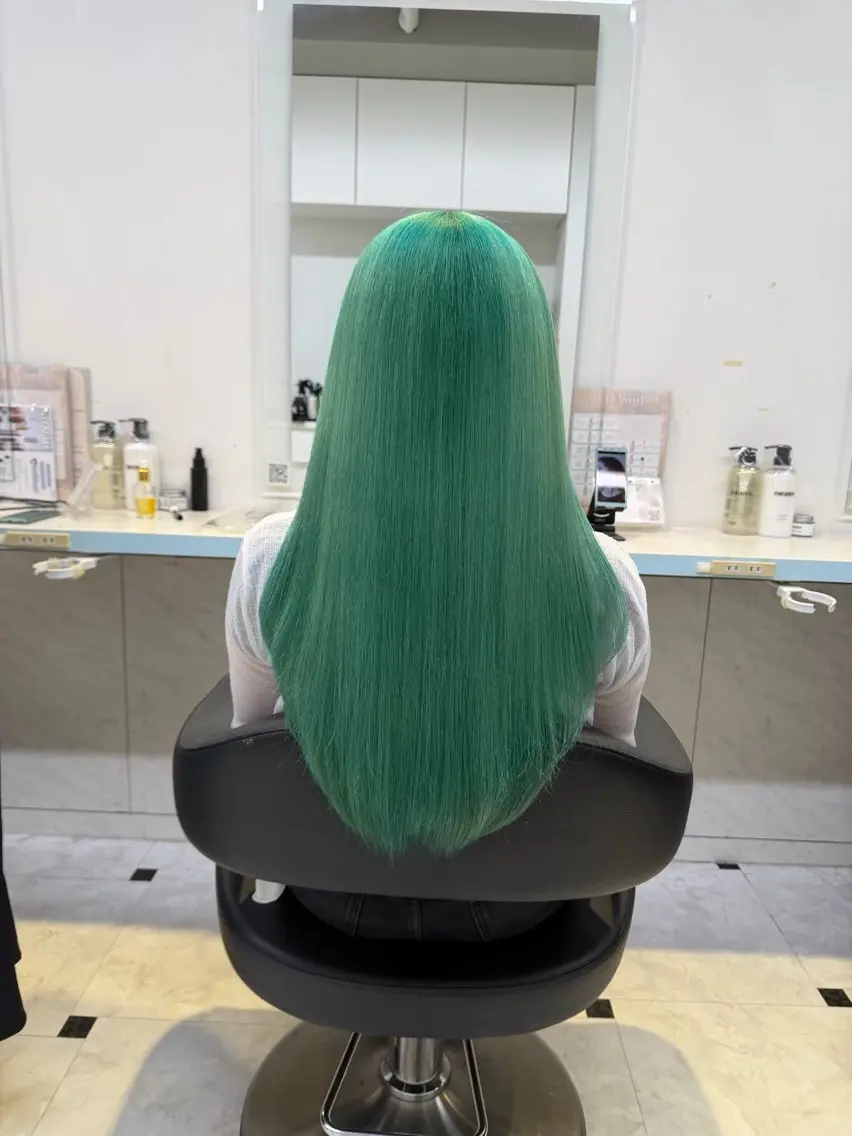 ロング カラー ヘアカラー トリートメント ブリーチカラー 🩵MIZUKIのヘアスタイル