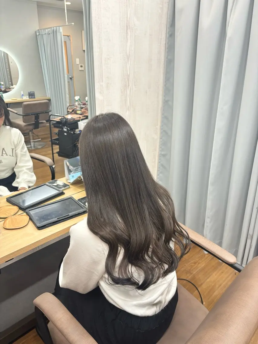 ロング ヘアカラー トリートメント 🩵 honoka🩵のヘアスタイル