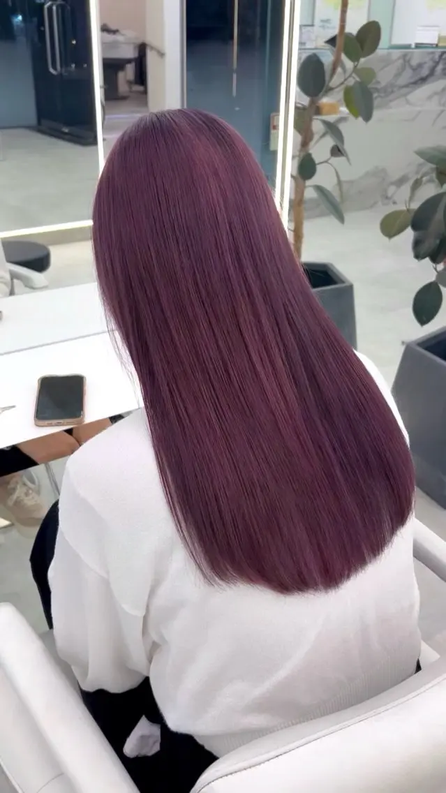 ロング ヘアカラー 🤍透明感艶カラ ー🫧あこ🎀のヘアスタイル