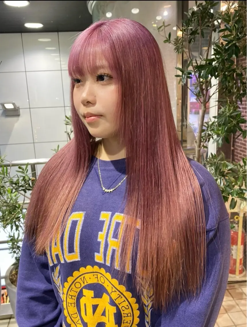ロング カラー ベージュカラー ブリーチ ケアブリーチ ダブルカラー イヤリングカラー ヘアカラー 艶髪カラー🫧 髪質改善💧レアのヘアスタイル