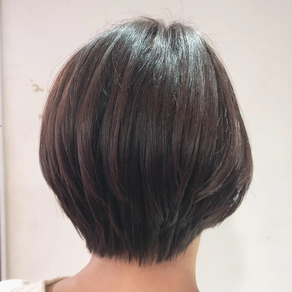 ショート カラー ハンサムショート ブラウンカラー ラベンダーカラー ラベンダーブラウン ショートヘア 💚 nao💚のヘアスタイル