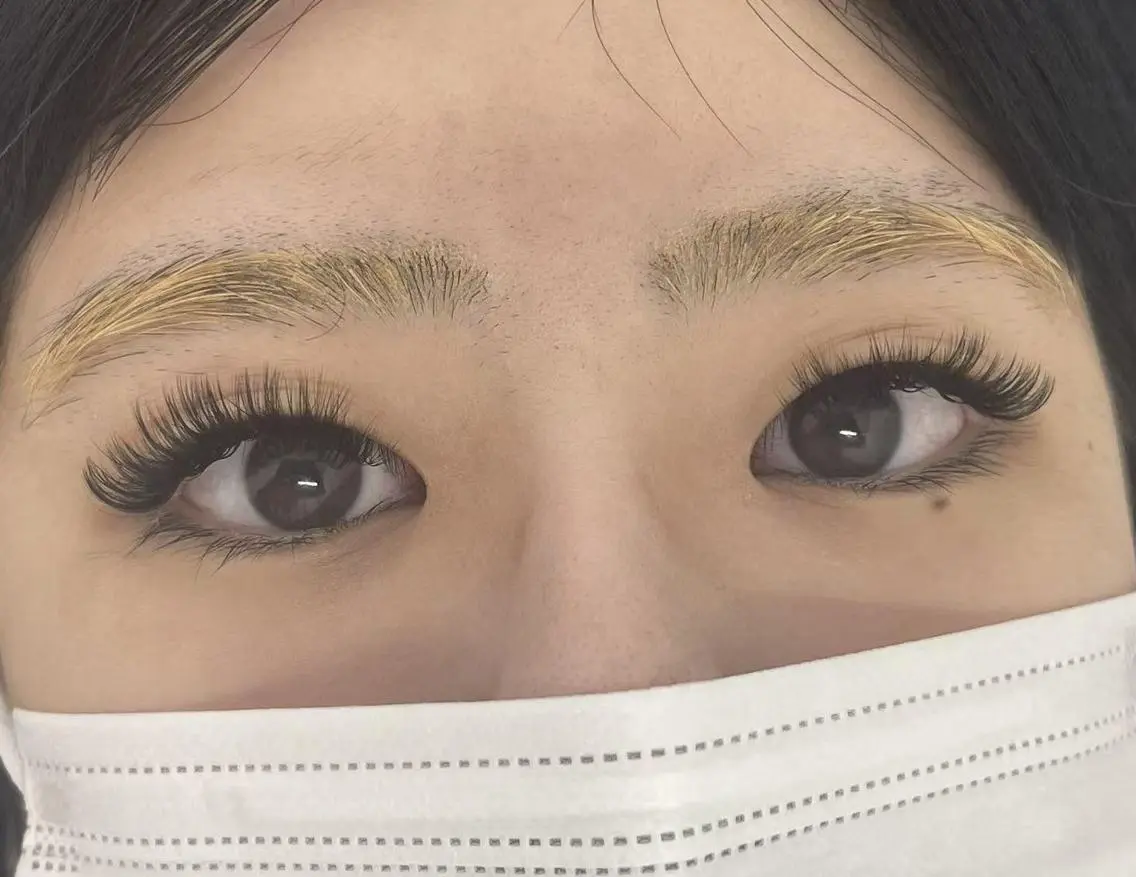 マツエク・マツパ 束感まつ毛 韓国風マツエク ナチュラル ワンホンマツエク Haru💖Eye lash🌻日暮里店のマツエク・マツパデザイン