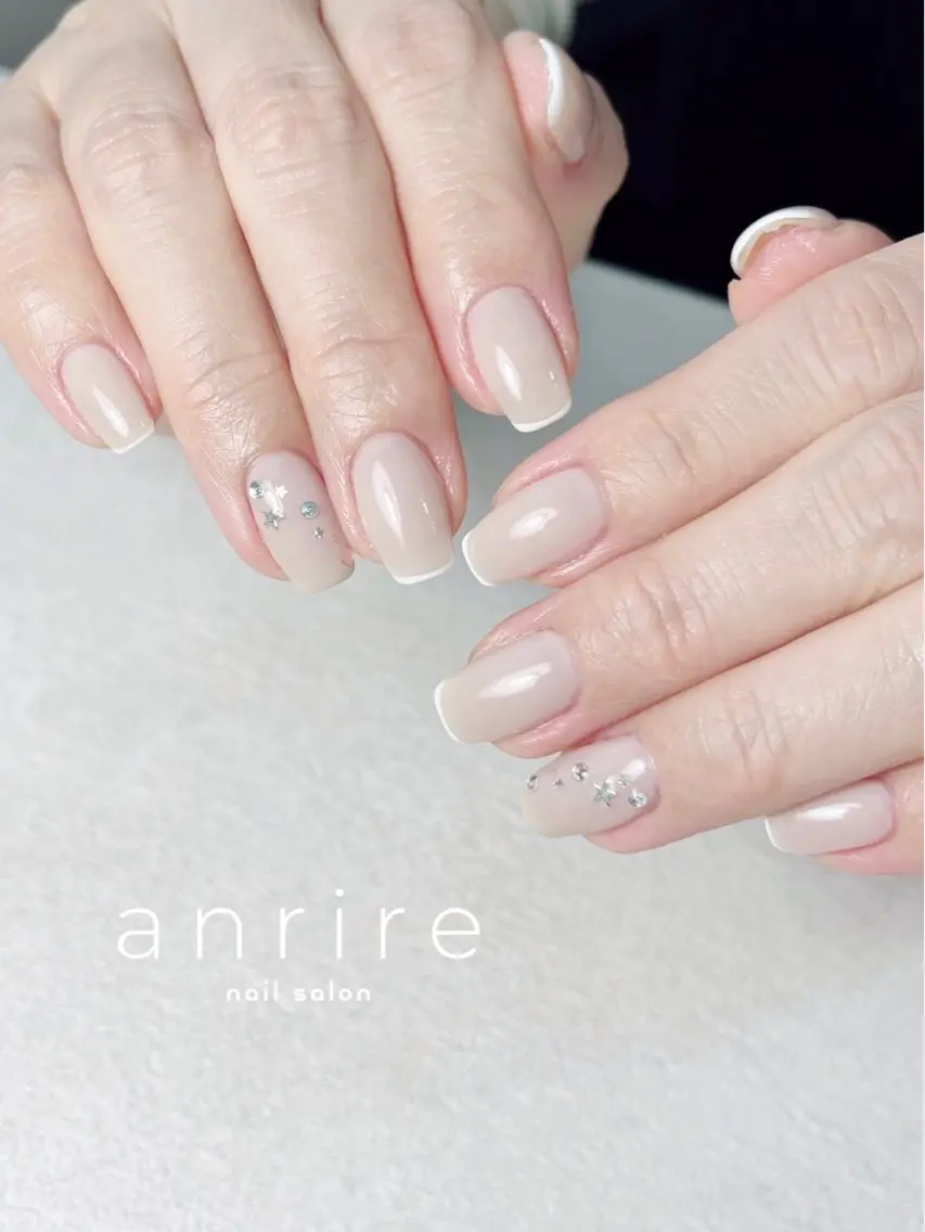 ネイル アートネイル フレンチネイル ジェルネイル オフィスネイル パラジェル nailsalon anrireのネイルデザイン