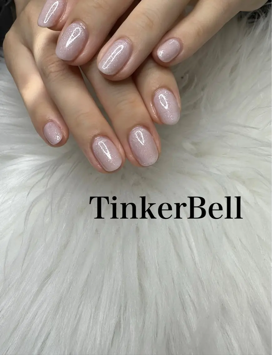 ネイル キラキラネイル ワンカラーネイル ピンク ハンドネイル Tinker Bellのネイルデザイン