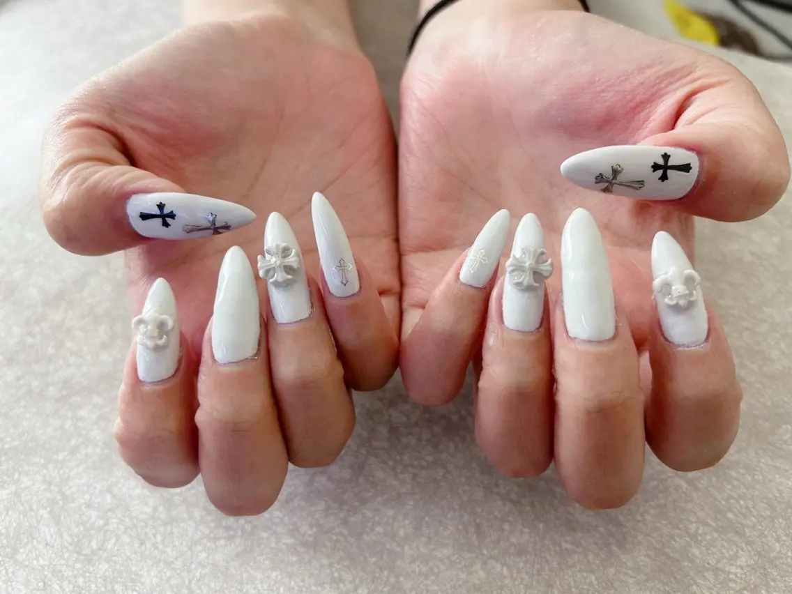 ネイル ホワイト ハンドネイル i nailのネイルデザイン