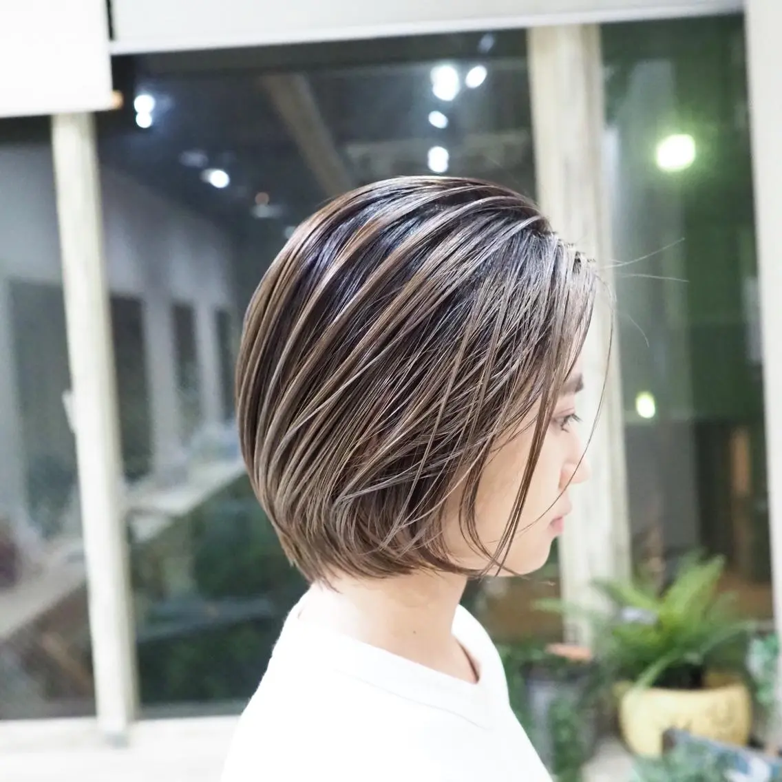 ショート カラー バレイヤージュ ボブ レイヤーカット 小保方 一輝のヘアスタイル