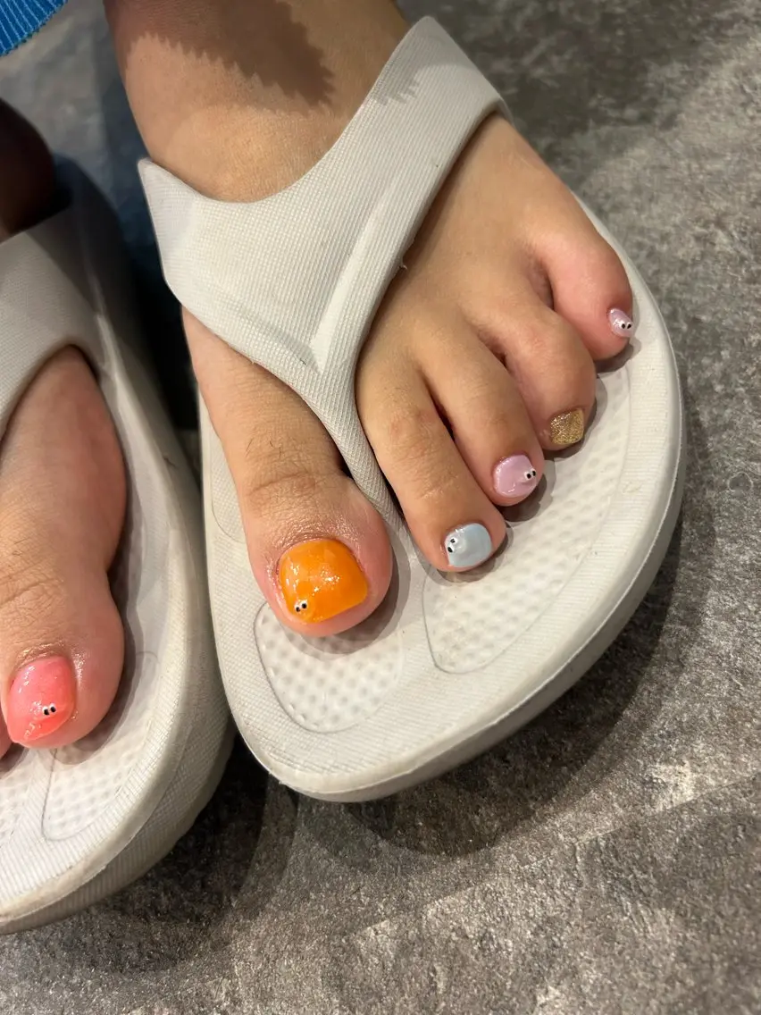ネイル フットネイル YUKA 💠のネイルデザイン