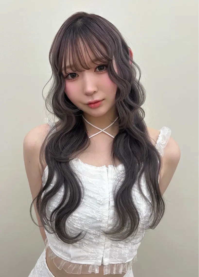 ロング カット ヘアカラー トリートメント ai / Lond idealのヘアスタイル