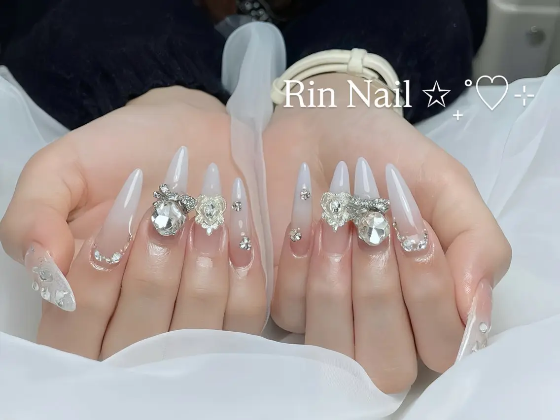 ネイル チークネイル フラッシュネイル フラワーネイル フットネイル ジェルネイル ハンドネイル Rin Nail Shinokuboのネイルデザイン