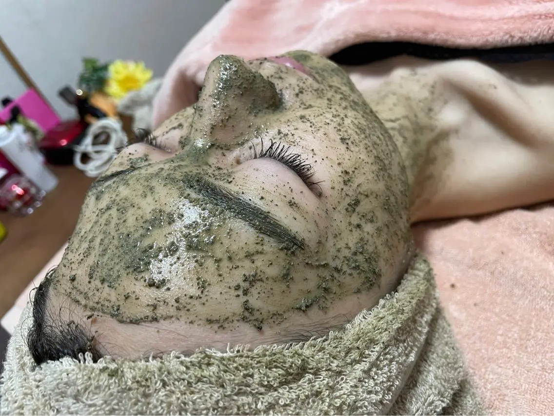 ビューティーサロン B.glossyのネイルデザイン