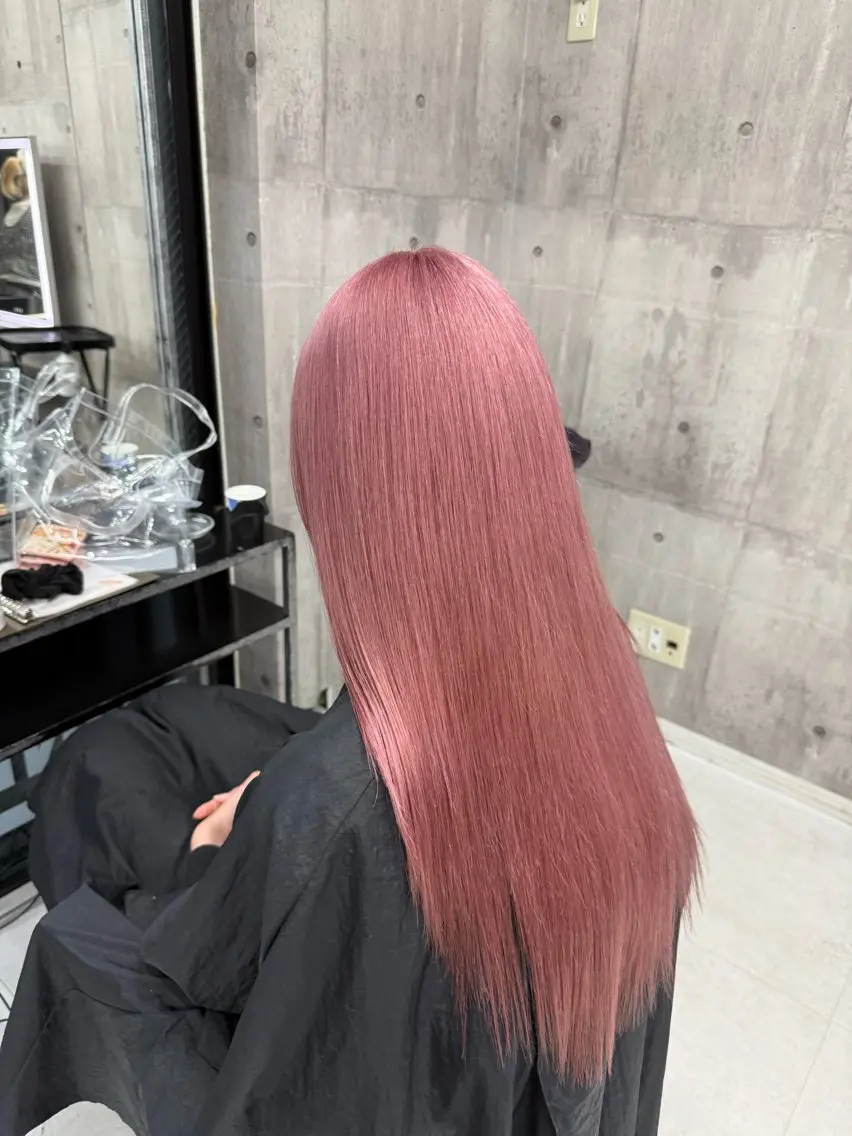 ロング カラー メンズ メンズブリーチ ブリーチ ピンクカラー ヘアカラー トリートメント ☁️かずき☁️青.紫 推し活カラー💫のヘアスタイル