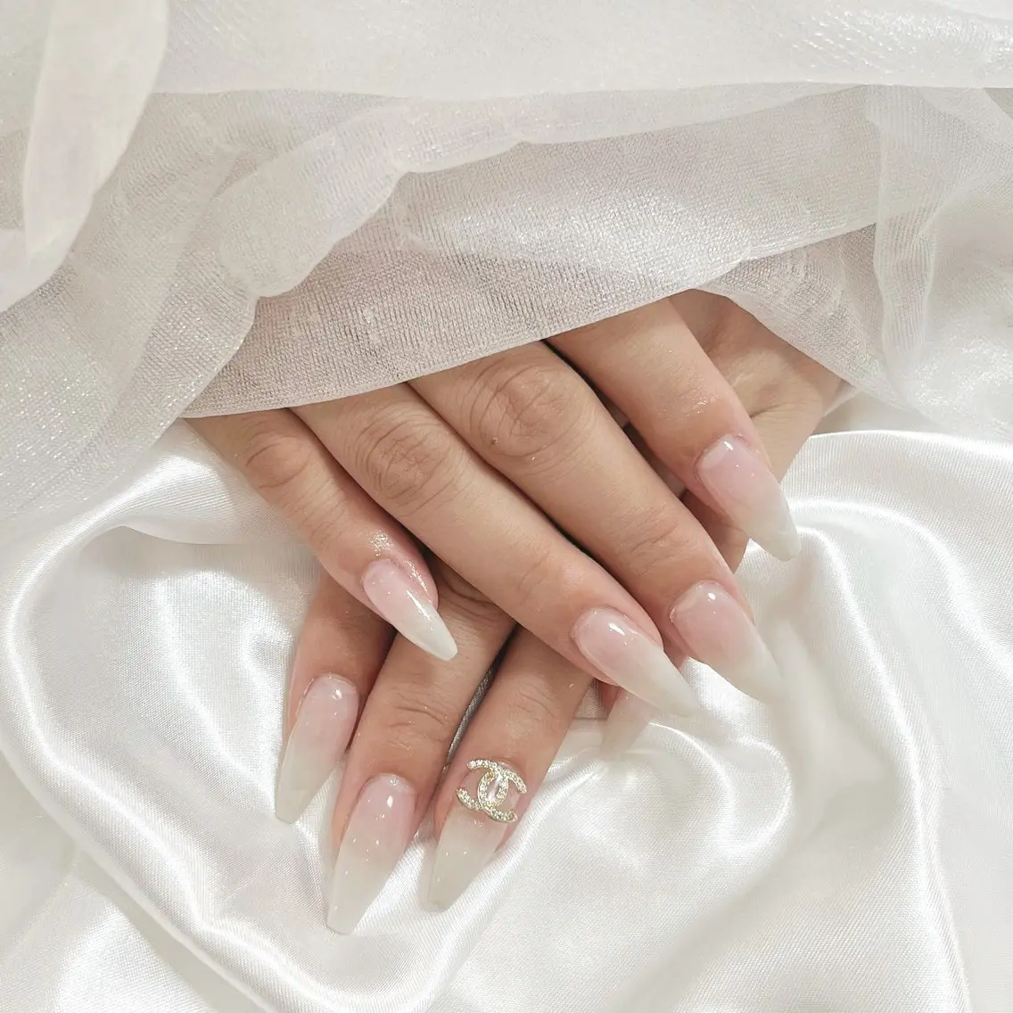 ネイル SALON ELVI.のネイルデザイン