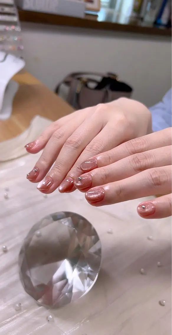 ネイル キラキラネイル マグネットネイル ビー玉ネイル Cute Tips nailのネイルデザイン