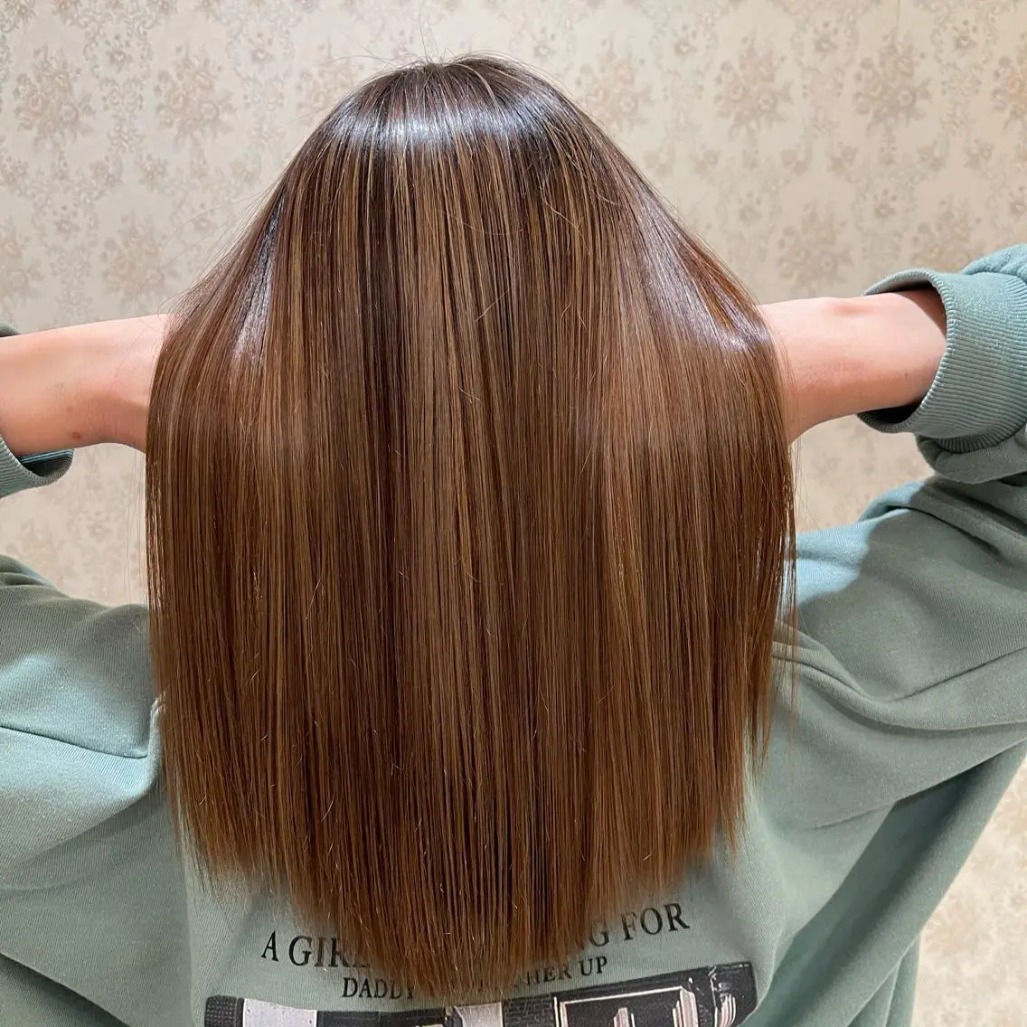 カット 縮毛矯正 渡辺 広輝のヘアスタイル