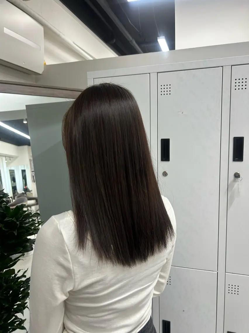ミディアム 縮毛矯正 CLETO Licaのヘアスタイル