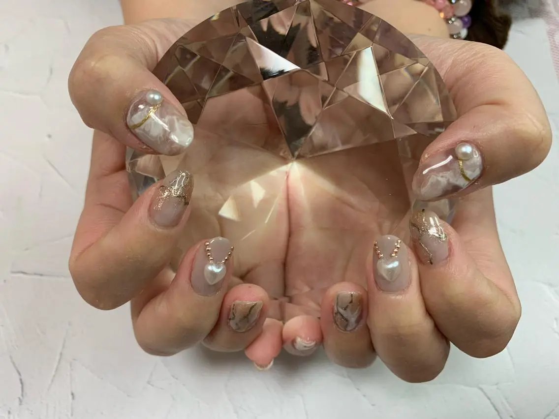ネイル ハート キラキラネイル 持ち込み ニュアンスネイル ピンク noheanail YONEDAのネイルデザイン