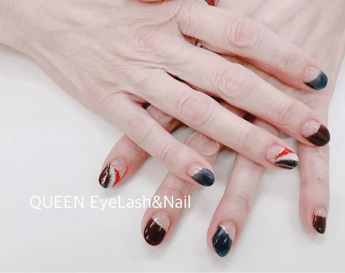 ミディアム カラー Bloom Nailのネイルデザイン