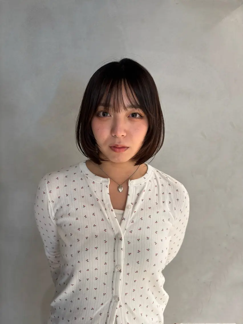 ショート ボブレイヤー ボブ レイヤーカット KAREN _KITEのヘアスタイル