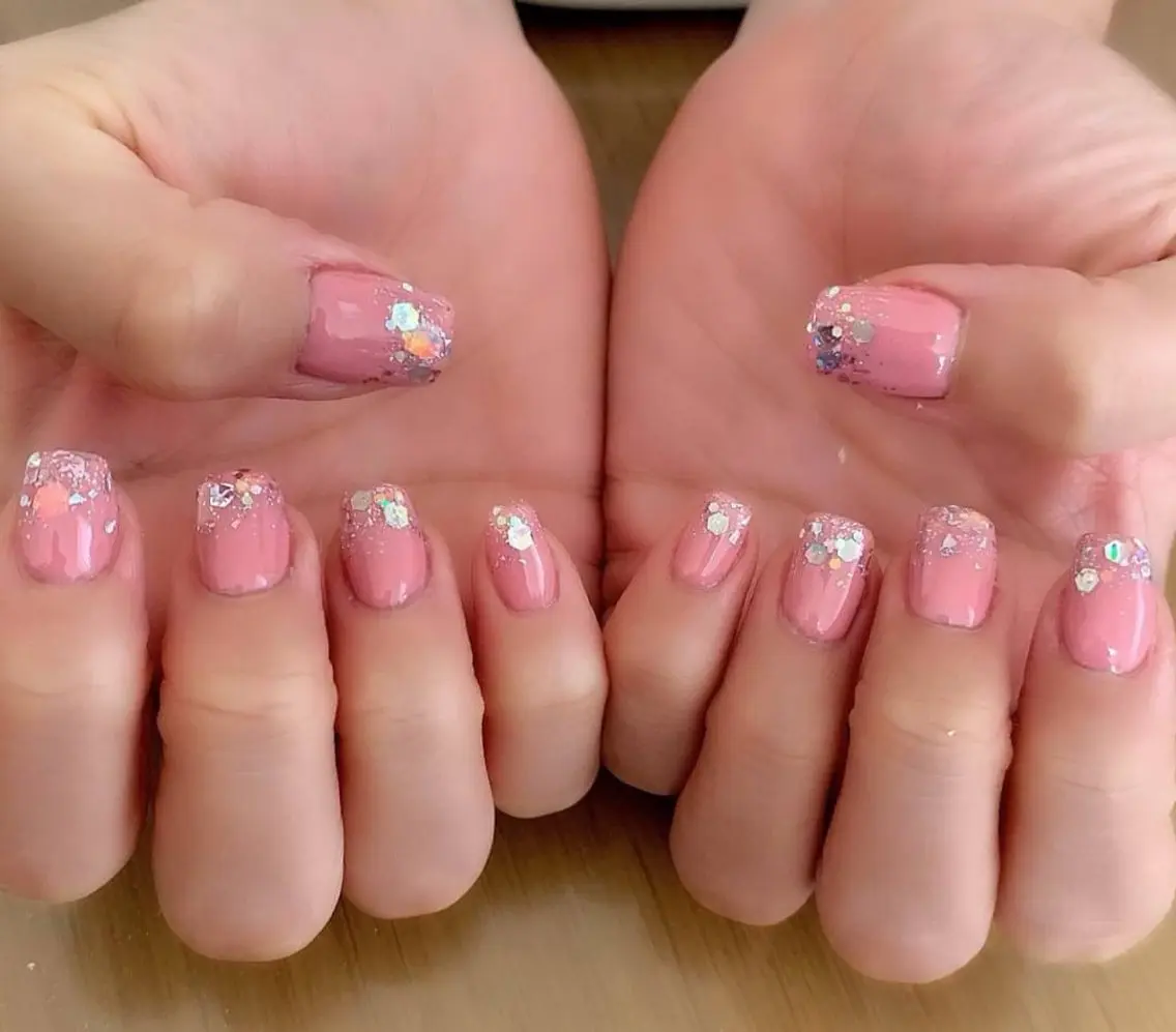 ネイル グラデーション ラメ(グリッター) ラメグラデーション MHR nailのネイルデザイン