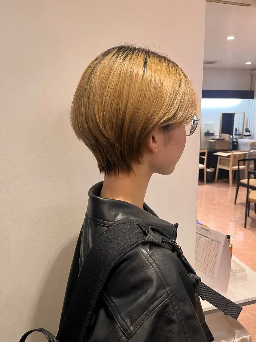 ショート toiro/ fuminaのヘアスタイル