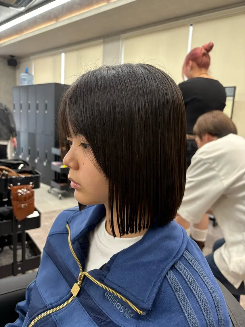 ミディアム 切りっぱなしボブ ボブ 寺田 蒼志のヘアスタイル
