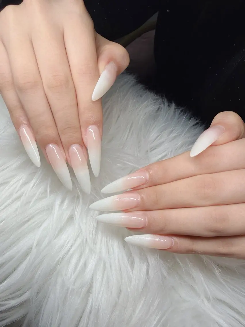 ネイル Lee Nailsのネイルデザイン