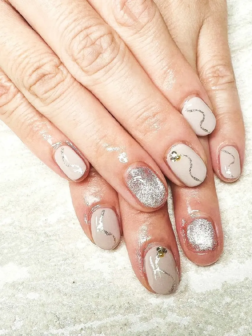 ネイル JULIE NAILのネイルデザイン