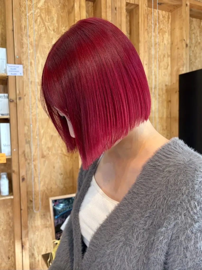 カラー まろみ暖色×ボブ ×chia🕯のヘアスタイル