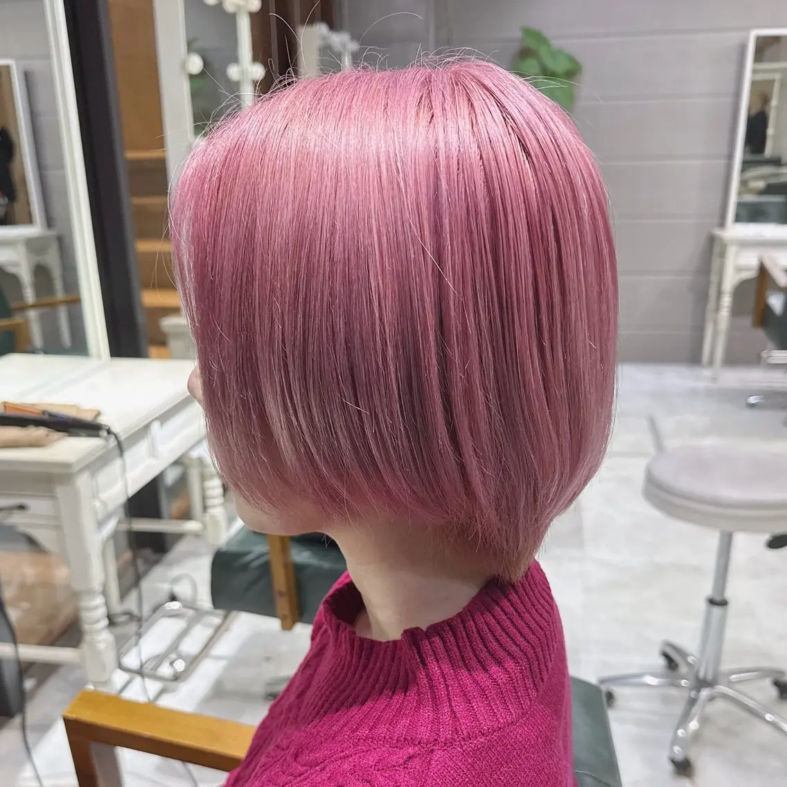 ショート カラー ブリーチ デザインカラー ハイトーンカラー ピンクカラー ヘアカラー トリートメント DAYS Men’sのヘアスタイル