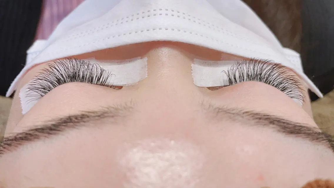 マツエク・マツパ R ...Rの眉毛・アイブロウイメージ