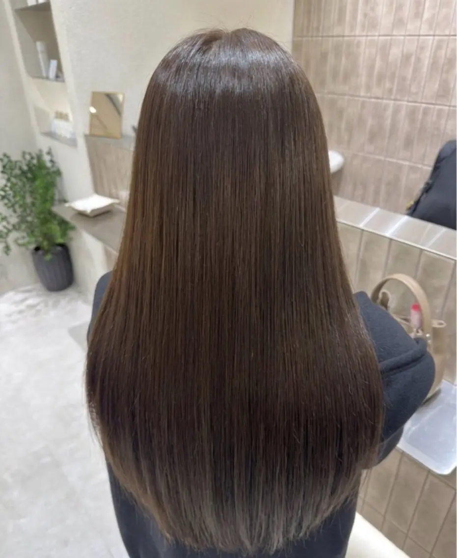 ロング Unami ／RIKUのヘアスタイル