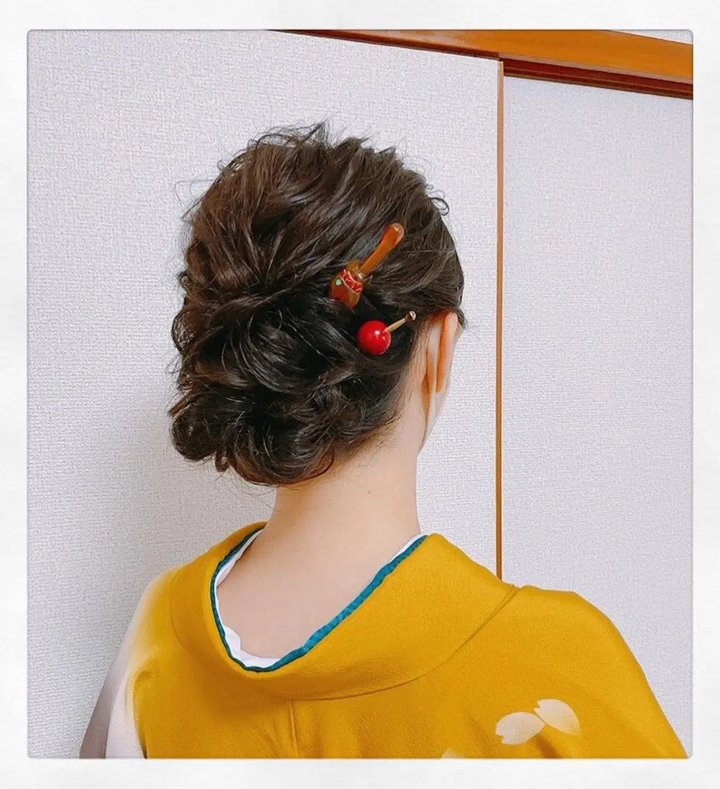 セミロング ヘアアレンジ ヘアセット KANA カナのマツエク・マツパデザイン