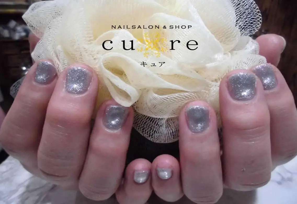 ネイル マグネットネイル ワンカラーネイル ハンドネイル ネイルサロン Cureのネイルデザイン