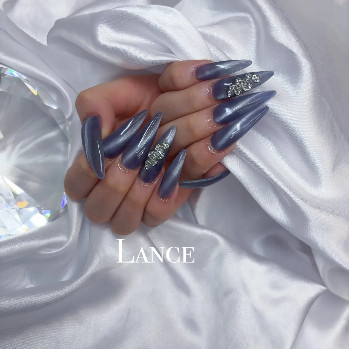 ネイル オーロラネイル フットネイル フレンチネイル ガラスフレンチ 氷ネイル・うるうるネイル ハンドネイル Lance nailのネイルデザイン