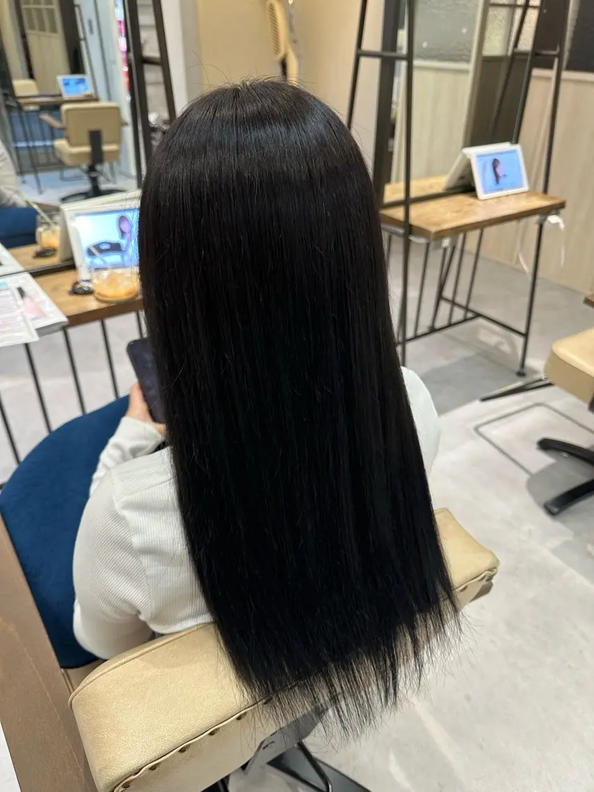 ロング カラー ICHIKA/暖色 カラー / Wカラーのヘアスタイル