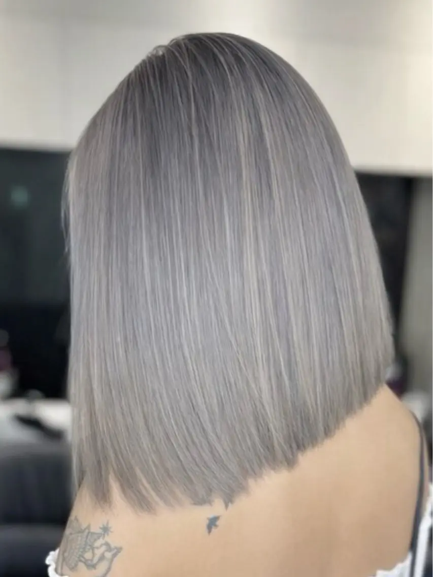 ミディアム カラー ヘアアレンジ ヘアカラー トリートメント vizz by el yts 北谷ブリーチのヘアスタイル