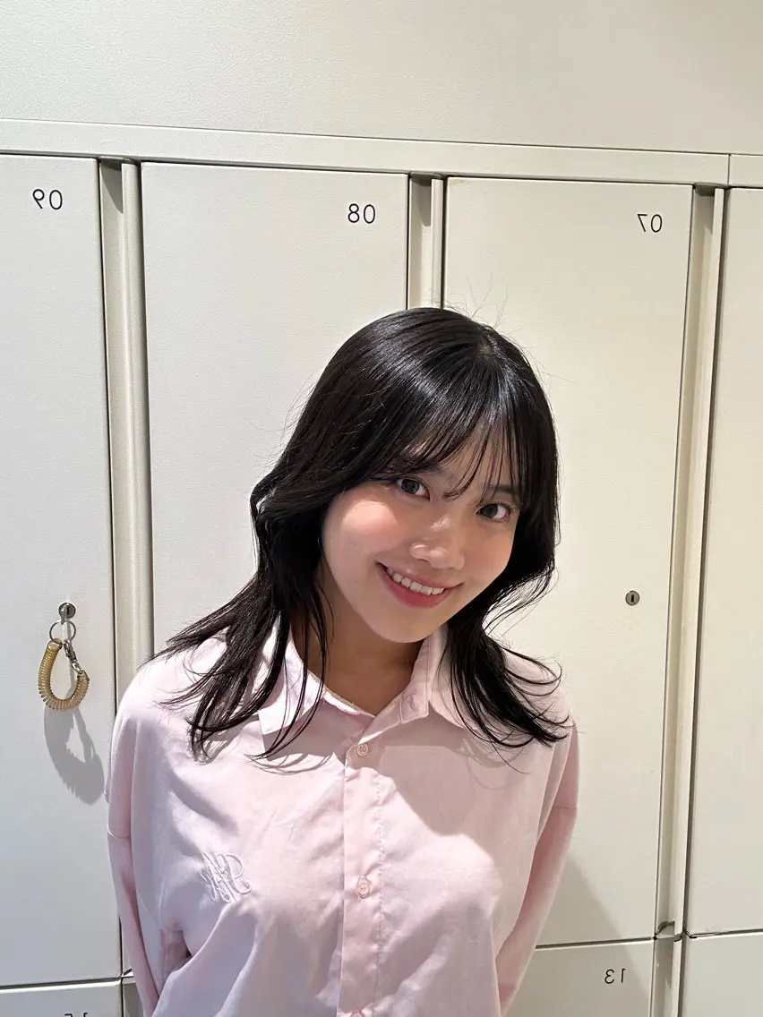セミロング カラー ヘアアレンジ タイトボブ個性派カラ ーAKANEのヘアスタイル