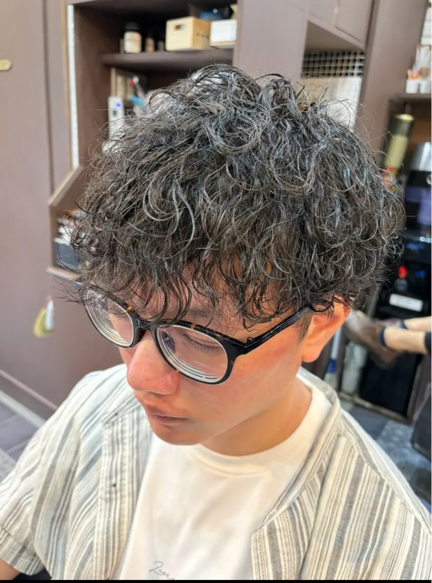 ショート メンズ メンズパーマ カット パーマ トリートメント ルピナス中田店長 山口大地のヘアスタイル