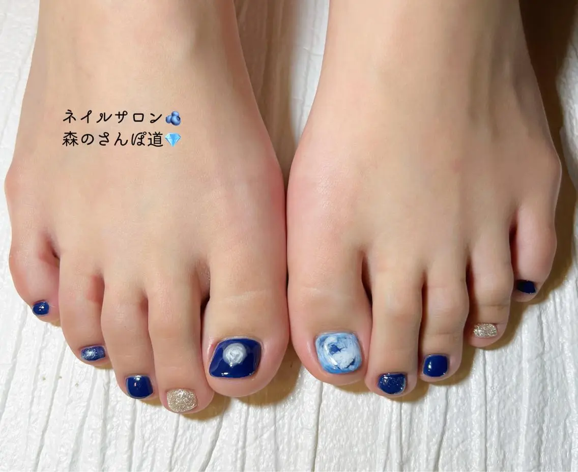 ネイル フットネイル ショートネイル 森のさんぽ道のネイルデザイン