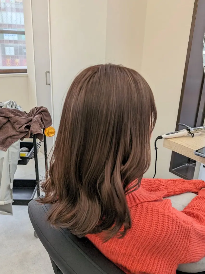 ミディアム カラー ブラウンカラー ハイライトカラー マロンブラウン ハイライト ヘアカラー ✨デザインカラー✨ 中澤秀章のヘアスタイル
