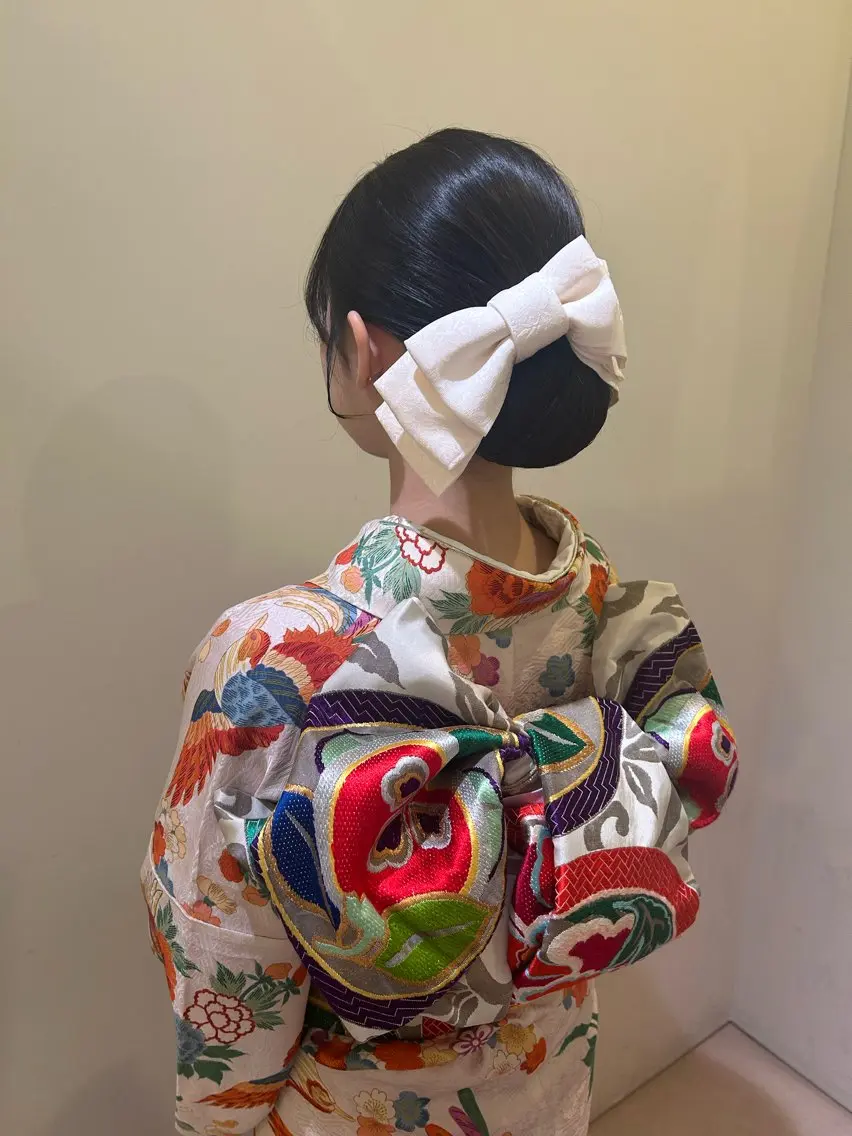 卒業式🌸45分ヘアセット【6:30〜9:30】袴や振袖、髪飾りが多いお客様におすすめです🤍しっかりお作りします💕の写真