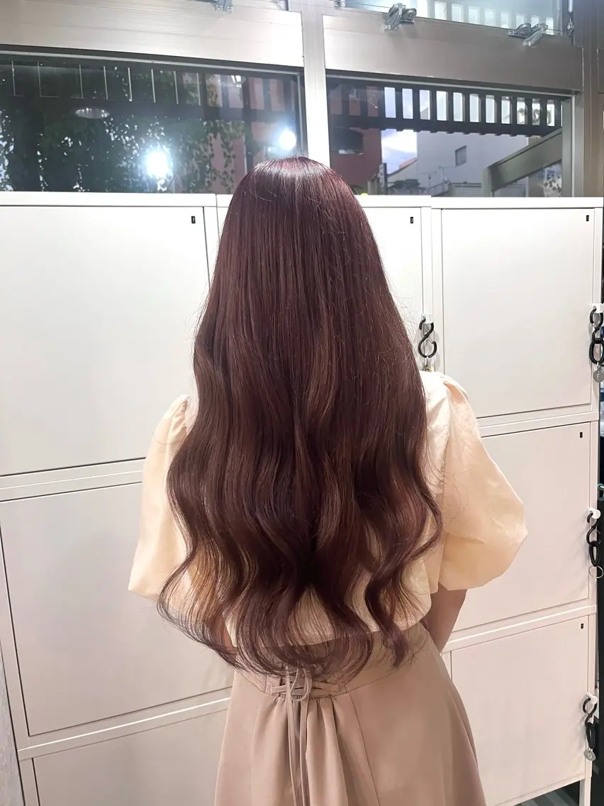 ロング カラー ベージュカラー ピンクカラー ピンクベージュ 村田梨乃/ minim hairのヘアスタイル
