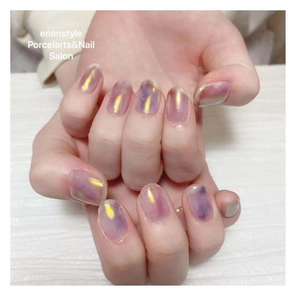 ミディアム ネイル ハンドネイル 🐾enen style 🐾のネイルデザイン