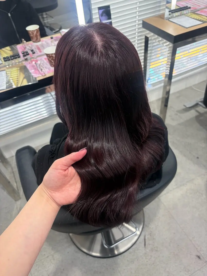 セミロング カラー ブリーチ 髪質改善 トリートメント ヘアカラー 💗愛され暖色💗 ピンク/レッド💗のヘアスタイル