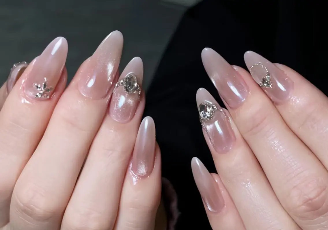 ネイル ハンドネイル Pure&Rich Nailのネイルデザイン