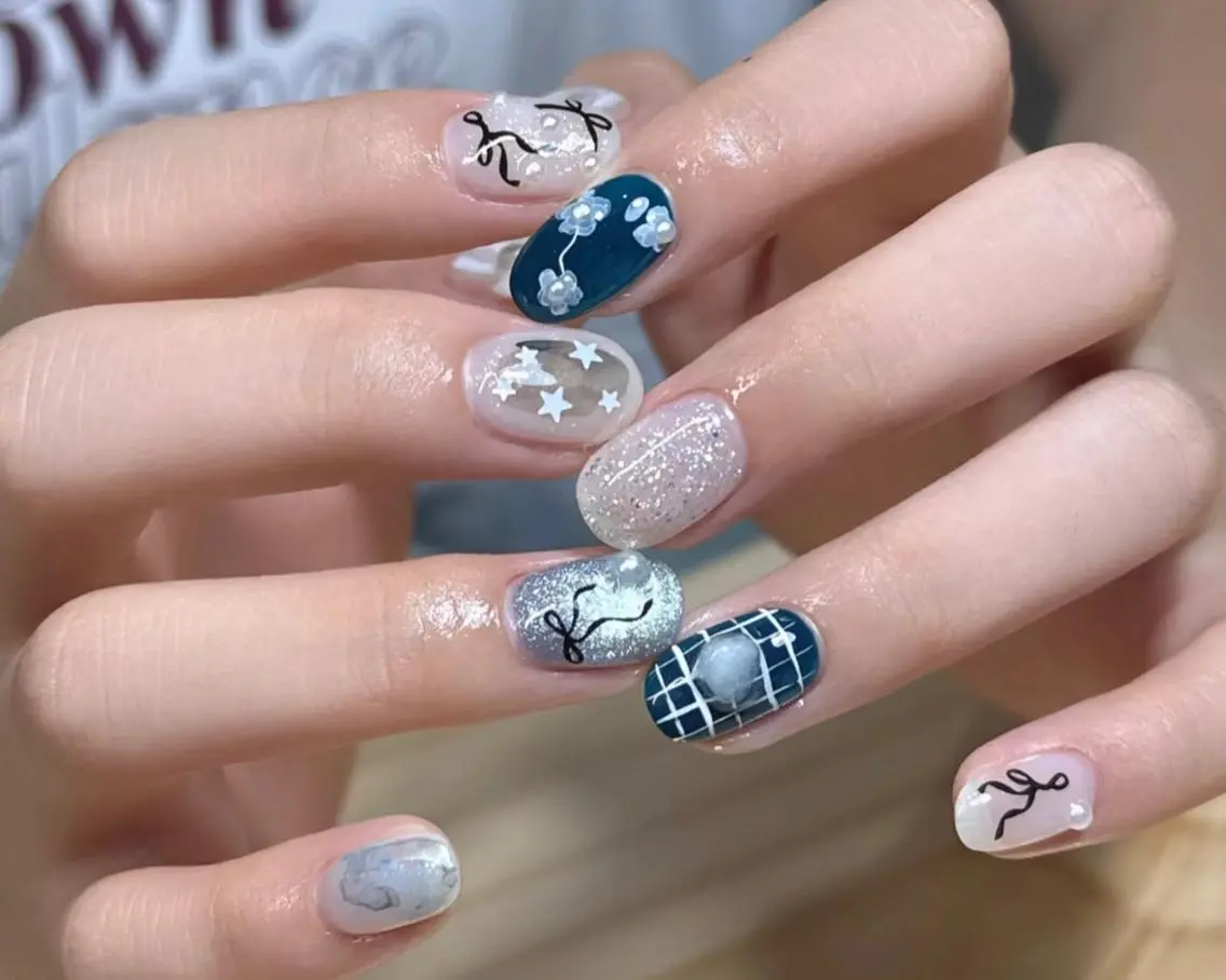 ネイル ハンドネイル ハンドケア 🍑 momo_nailのネイルデザイン