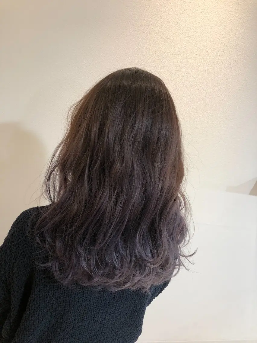 セミロング カラー 透明感カラー 稲山 純平のヘアスタイル