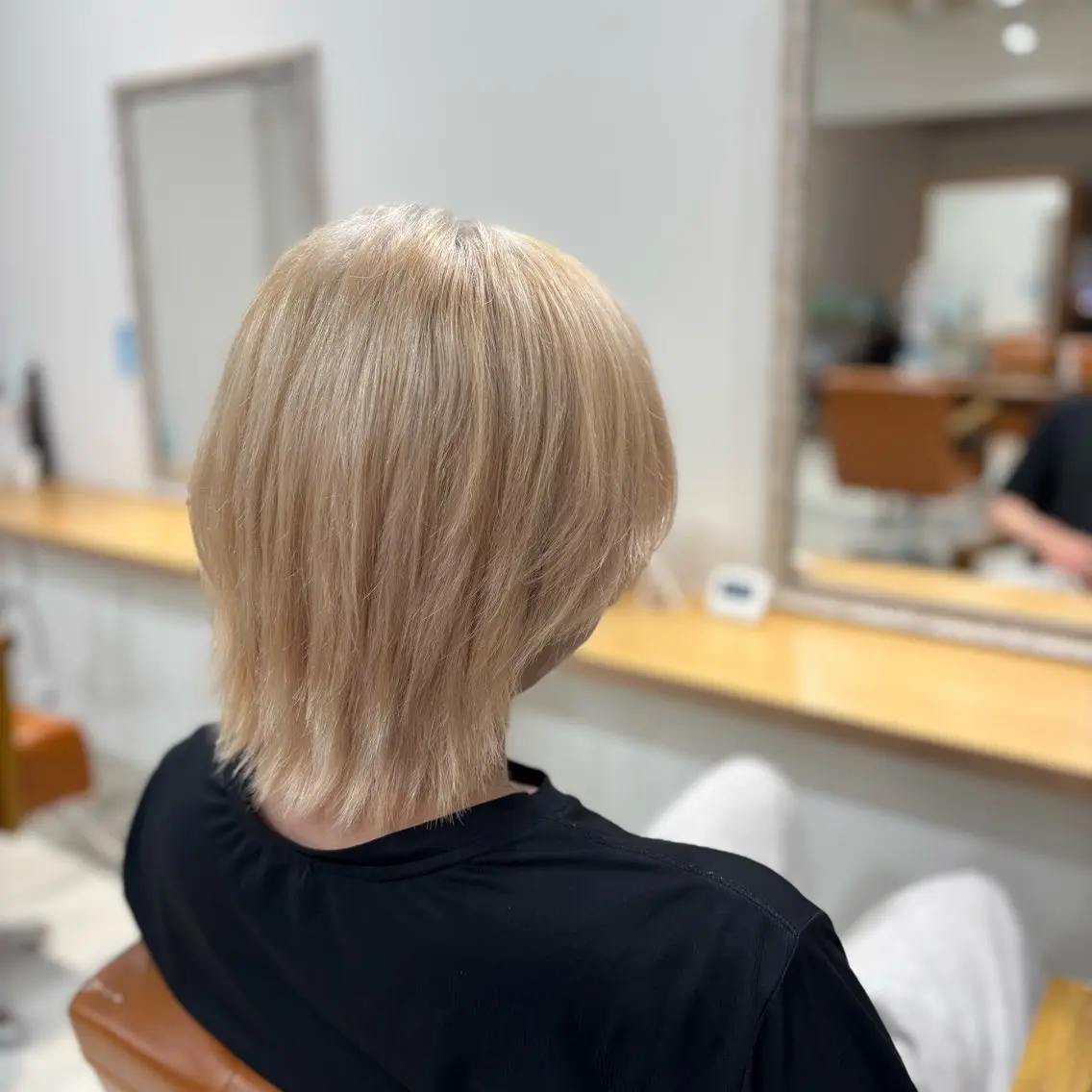 カラー ベージュカラー 透明感カラー ハイトーンカラー ミルクティーベージュ ヘアカラー 北千住/ハイトーン /𝐑𝐢𝐤𝐮のヘアスタイル