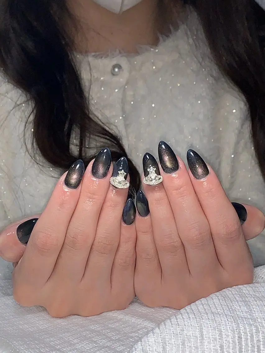 ネイル Mio nail Osakaのネイルデザイン