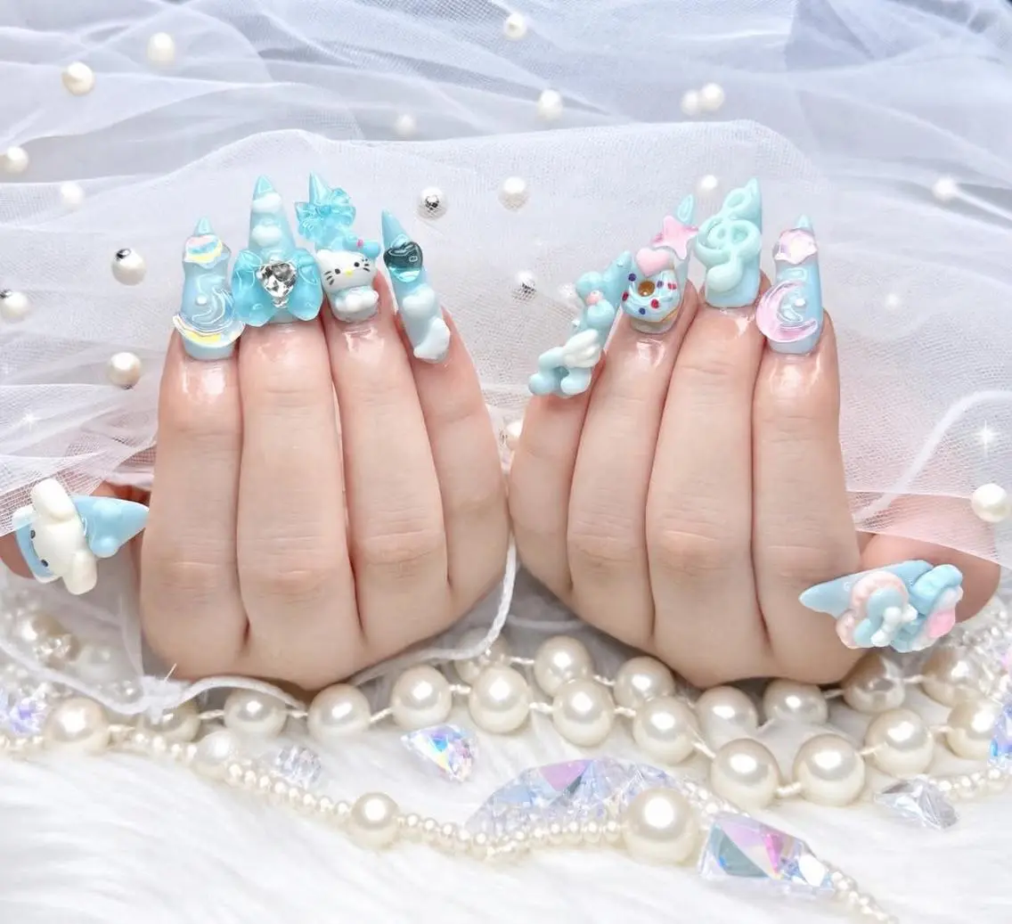 ネイル 長さ出し 韓国ネイル ロングネイル 持ち込み ネイルチップ ハンドネイル ハンドケア AUREA Nail 心斎橋店のネイルデザイン